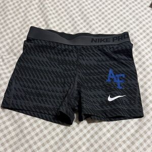 Nike short